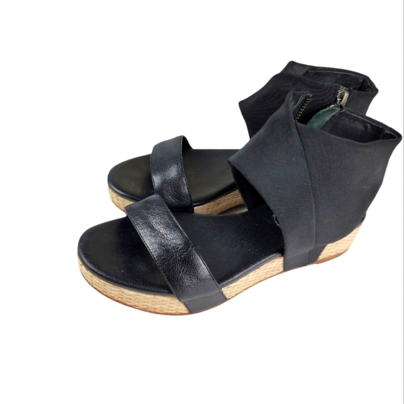 Eileen Fisher‎ Black Side Zippered Espadrille Sandals - Picture 2 of 10